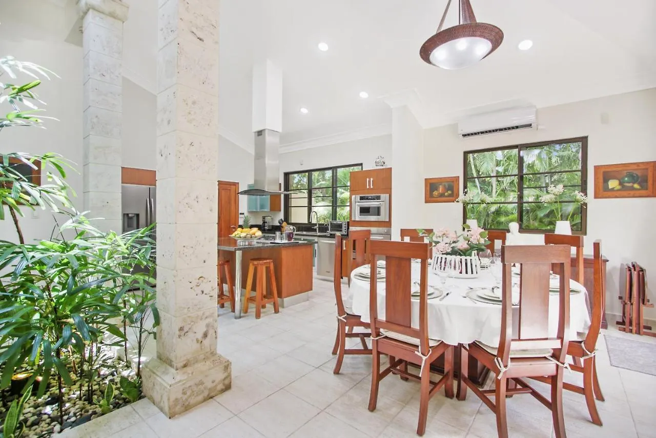 פונטה קאנה Spacious 4 Bedroom Villa With Pool, Touring Cart & Maid  פונטה קאנה