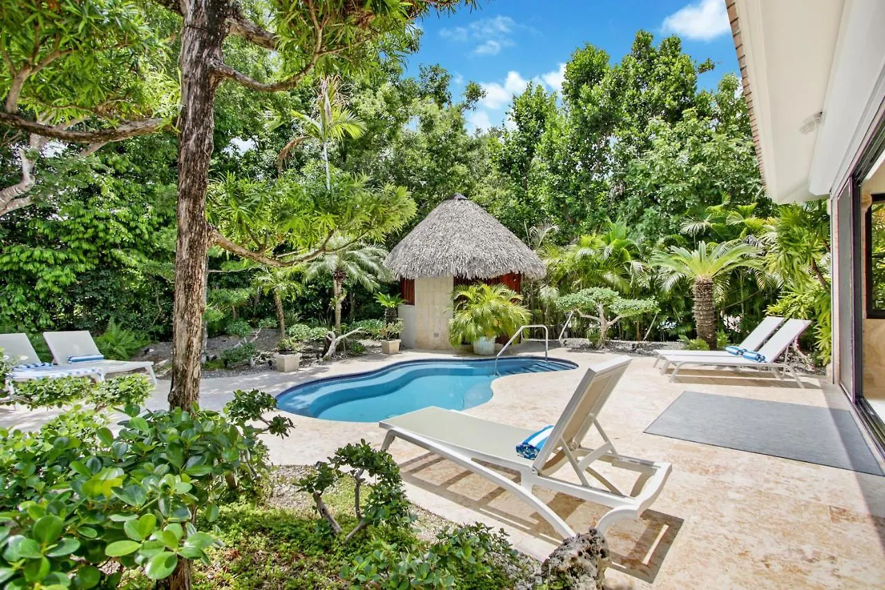 Spacious 4 Bedroom Villa With Pool, Touring Cart & Maid Πούντα Κάνα